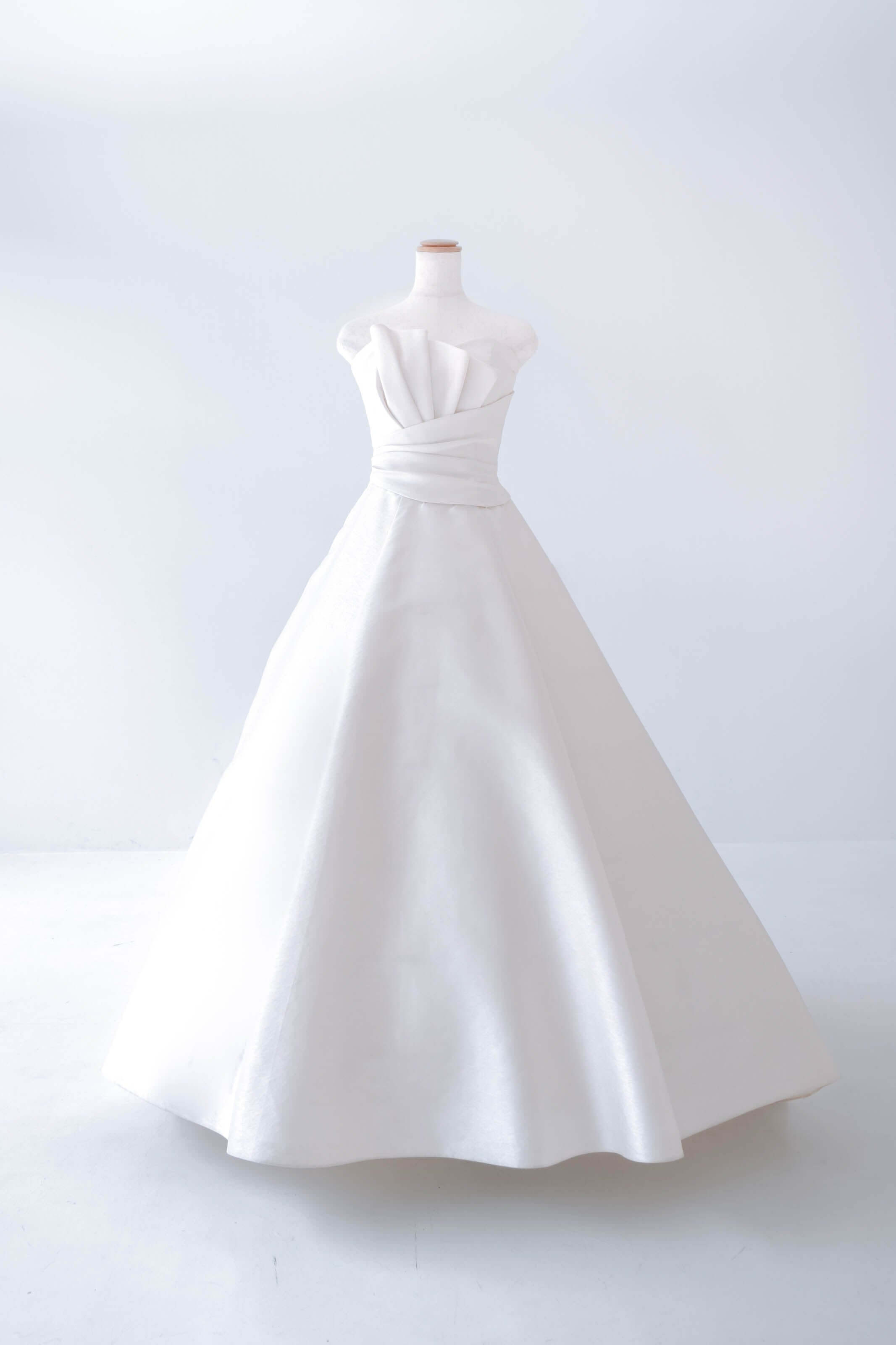 北九州下関でフォトウェディング・前撮り結婚写真のおすすめ人気ウエディングフォトスタジオ和装も洋装もロケも人気ウエディングドレスもかわいい